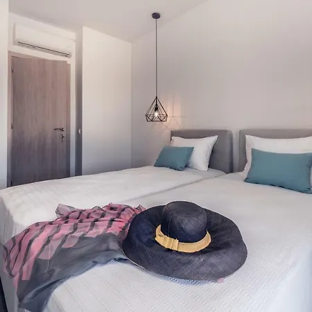 فيلة Daluz Koríthion