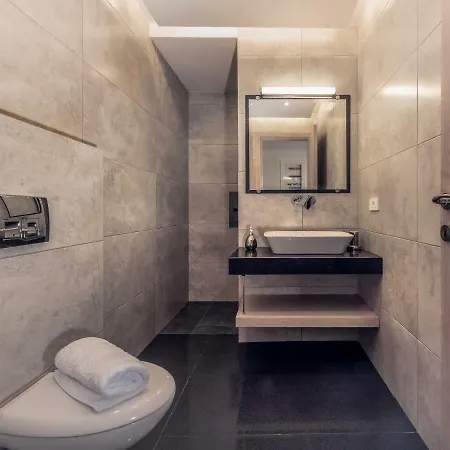 Daluz Vilă Koríthion